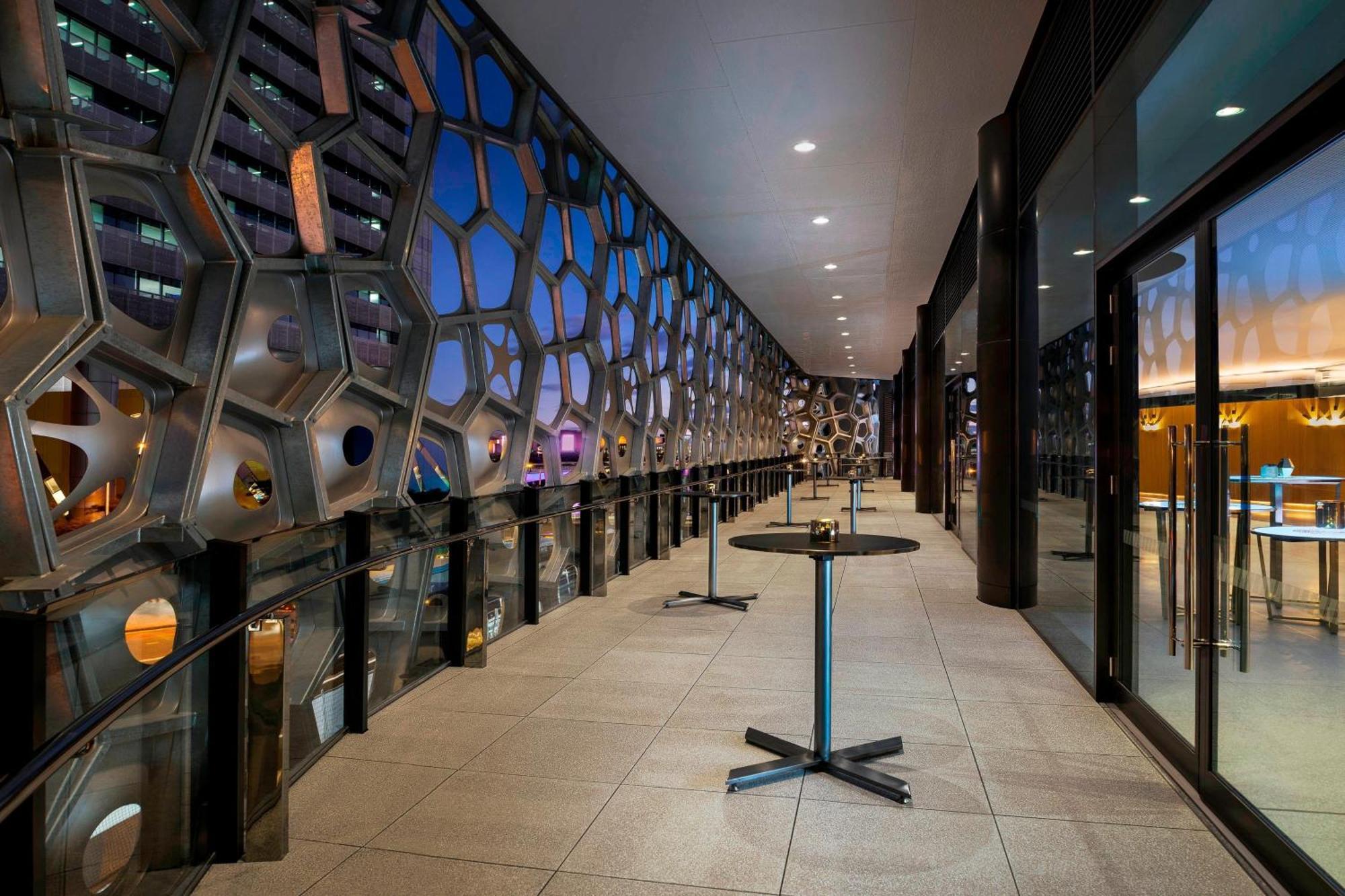 W Brisbane Hotel Exterior foto The interior of the 10th floor
